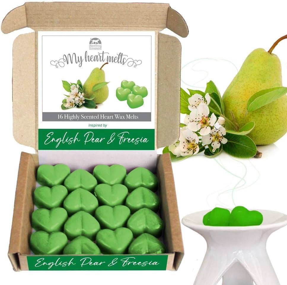 English Pear & Freesia Wax Melts: 16 x 5g Heart Shaped |Scented Wax Melts, Vegan & Pet Friendly, Cruelty & Plastic Free, Handmade in UK, Candle Alternative