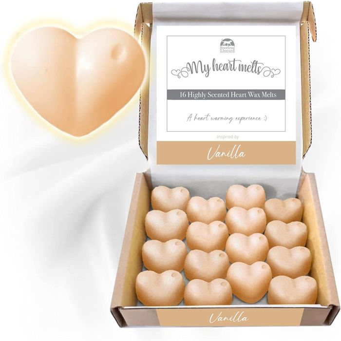 Vanilla Wax Melts: 16 x 5g Heart Shaped Wax Melts Scented with Vanilla in a Gift Box, Cruelty & Plastic Free, Candles Gifts for Women, Candle Alternative