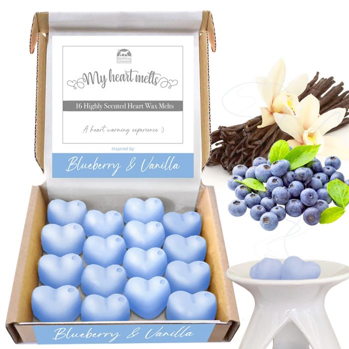 Blueberry and Vanilla Wax Melts- 16 x 5g Heart Shaped Strong Scented Wax Melts in a Gift Box, Handemade in The UK, Candle Alternative